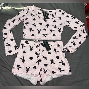BNWT PLAYBOY PAJAMA SET - LONG SLEEVE CROP TOP & LACE TRIM SHORTS - PINK…